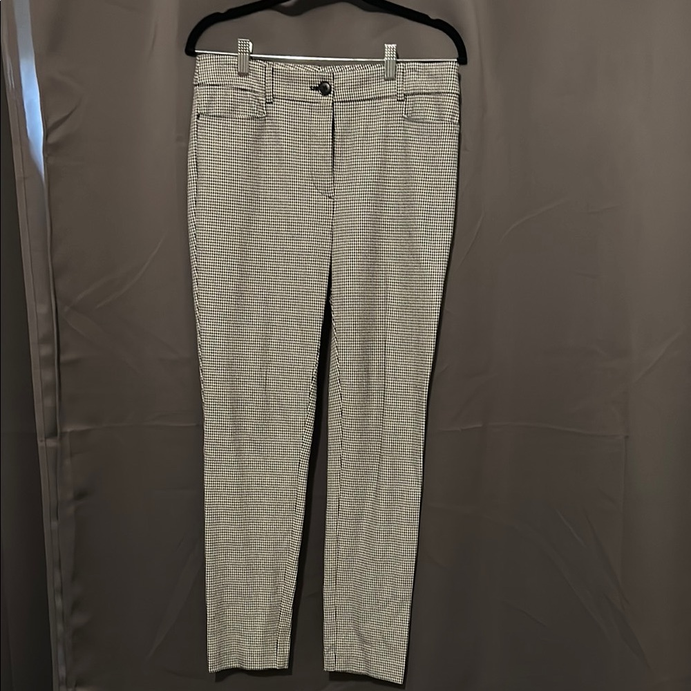 LOFT Black and White Houndstooth Skinny Pants